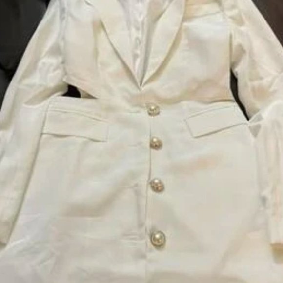 Button Up cut outs Blazer Dress - Picture 8 of 8